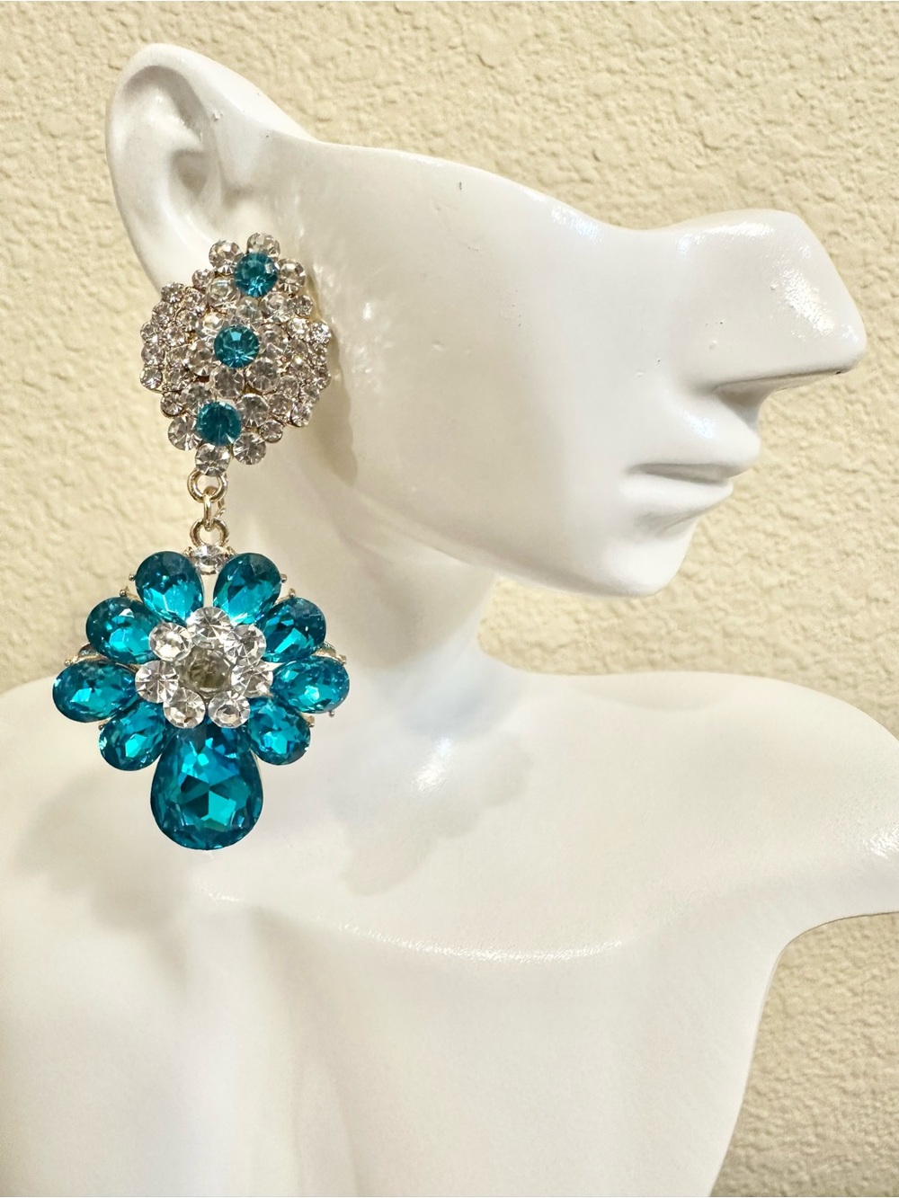 Fashion Jewelry Teal and Clear Crystal Floral Drop Earrings